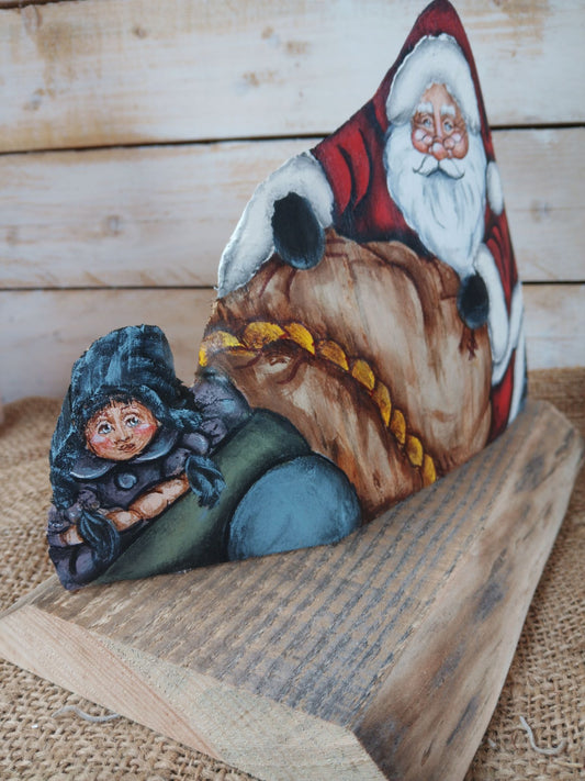 Hand-Painted Santa Claus with Toy Bag (9in)